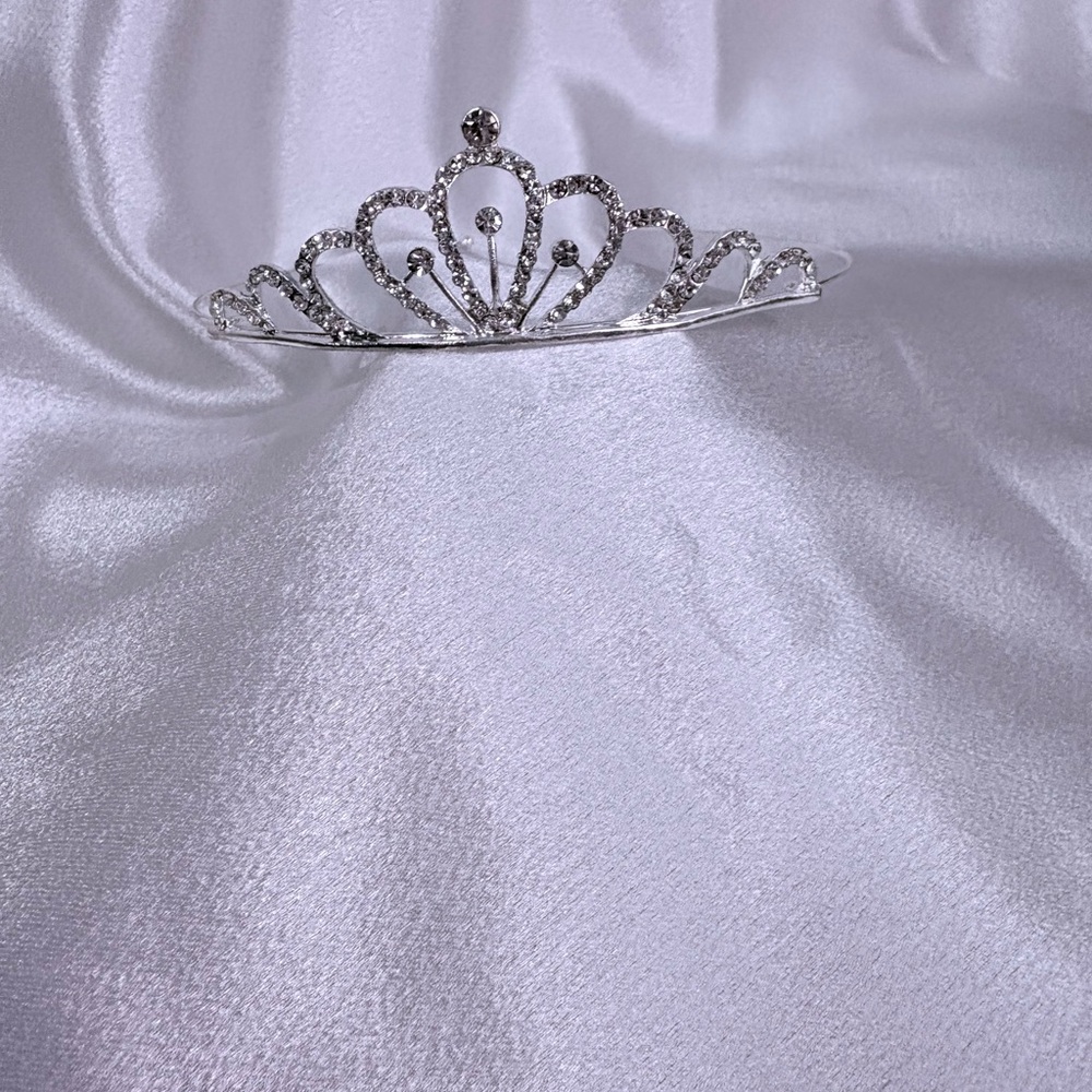 Elegant Silver Tiara